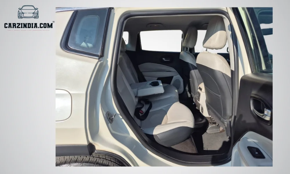 Car Photo 6