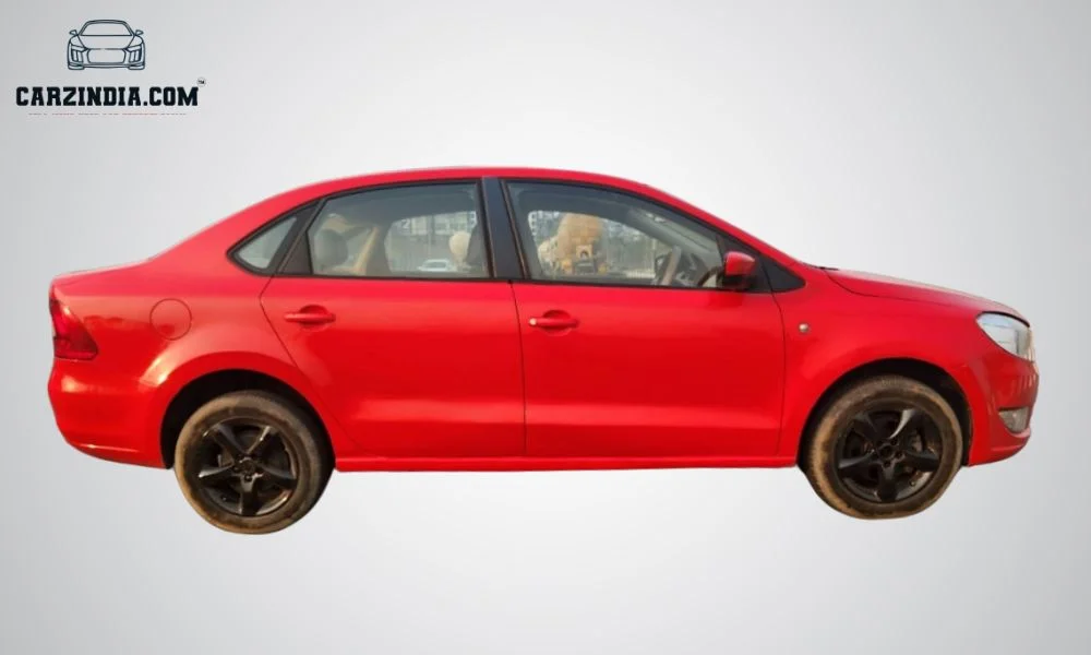 Car Photo 3