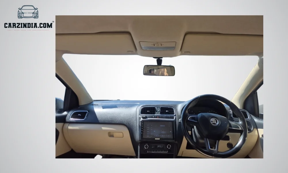 Car Photo 8