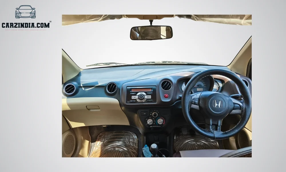 Car Photo 5