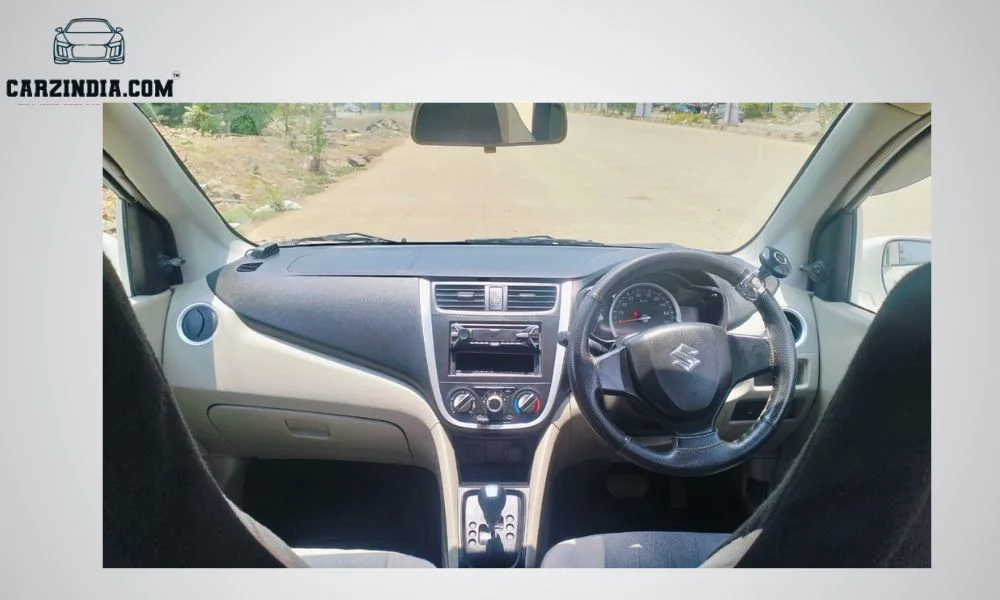 Car Photo 10
