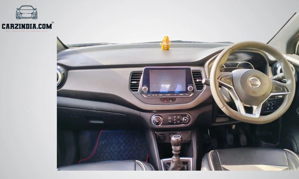 Car Photo 6