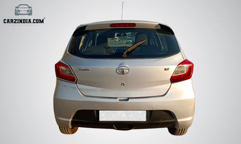 Car Photo 6