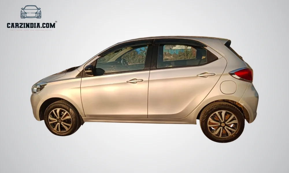Car Photo 7