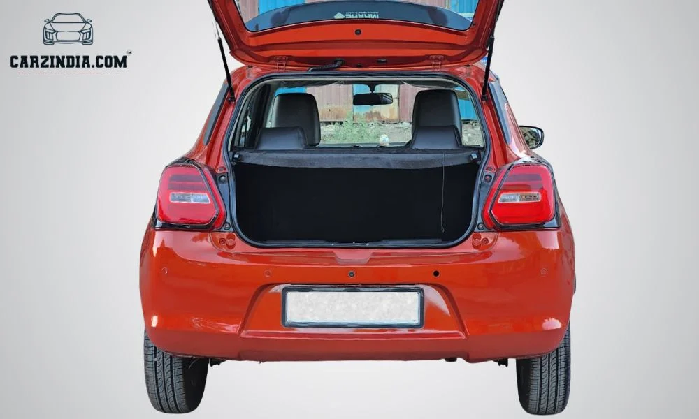 Car Photo 7