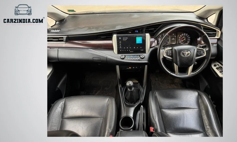 Car Photo 10