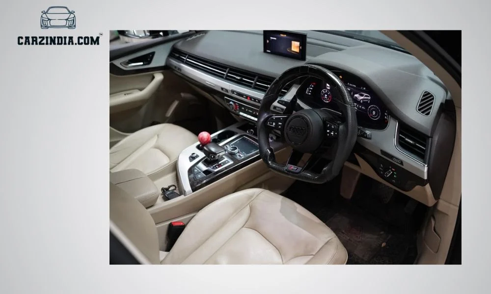 Car Photo 4