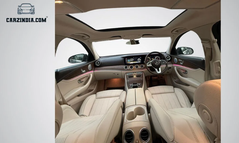 Car Photo 5