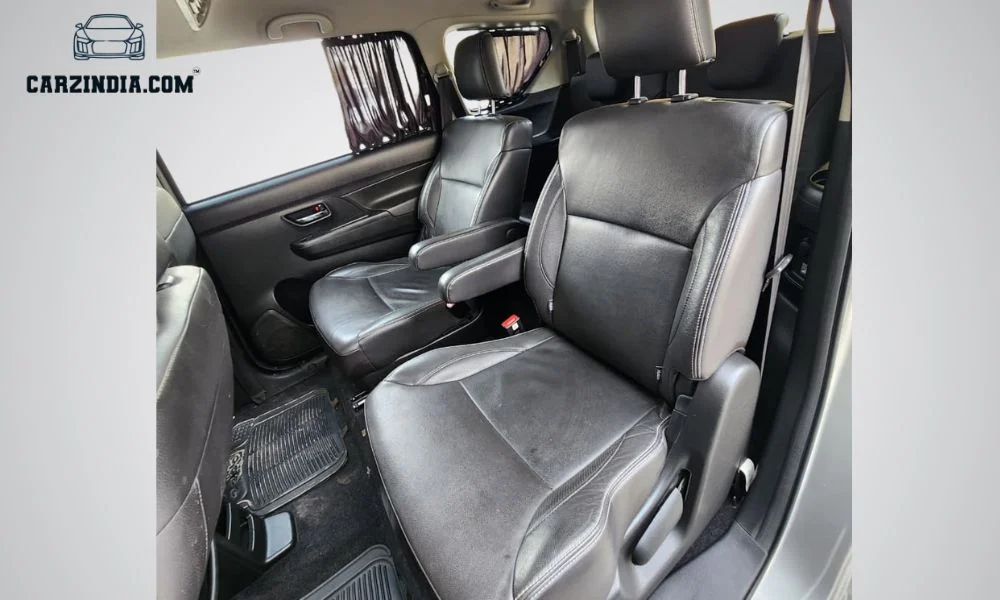Car Photo 4