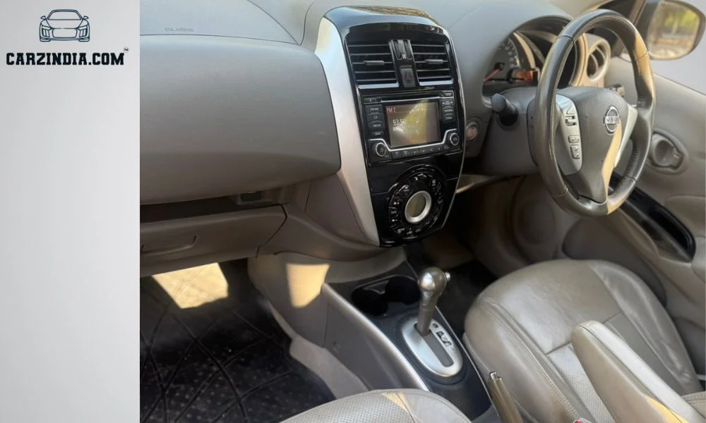 Car Photo 3