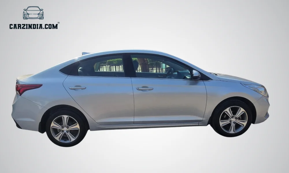 Car Photo 8