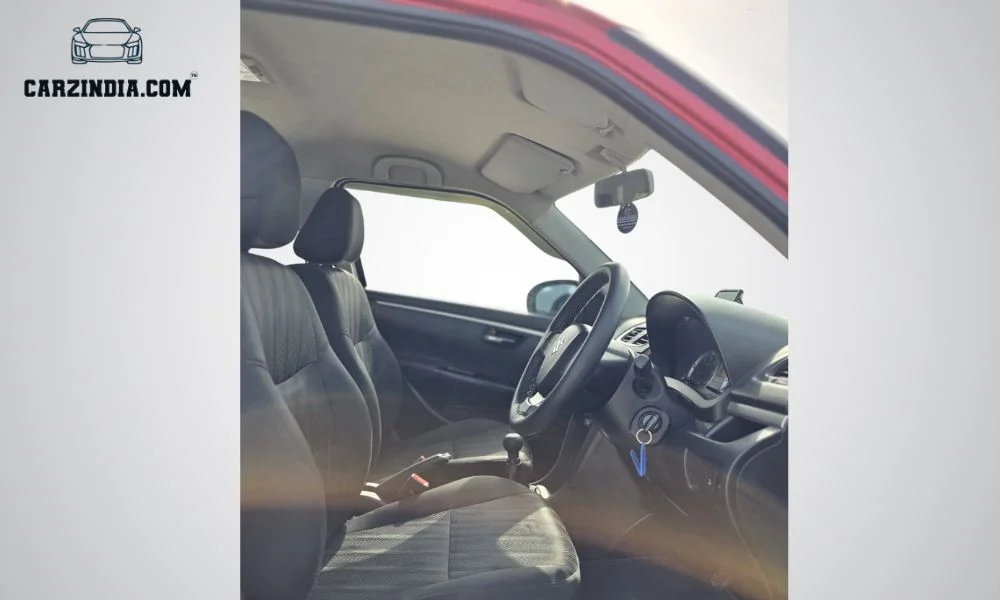 Car Photo 6