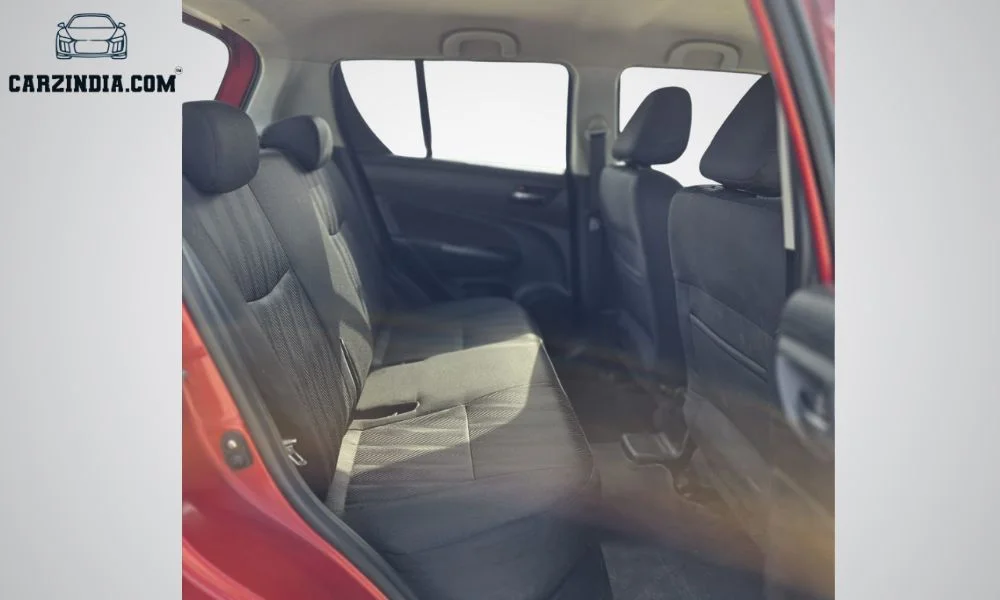 Car Photo 8