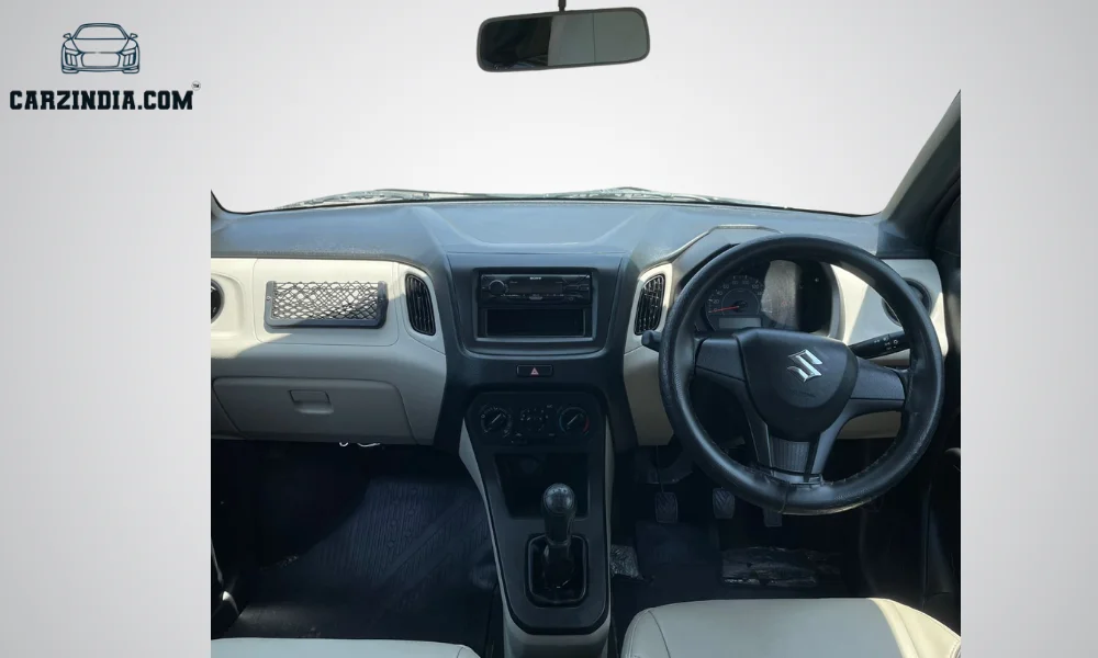 Car Photo 8