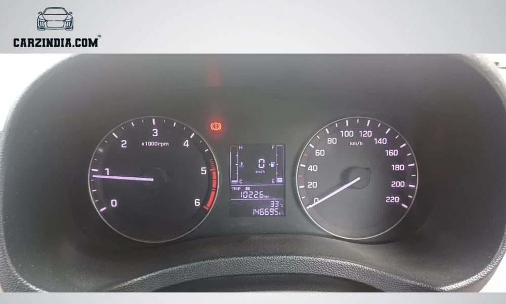 Car Photo 9