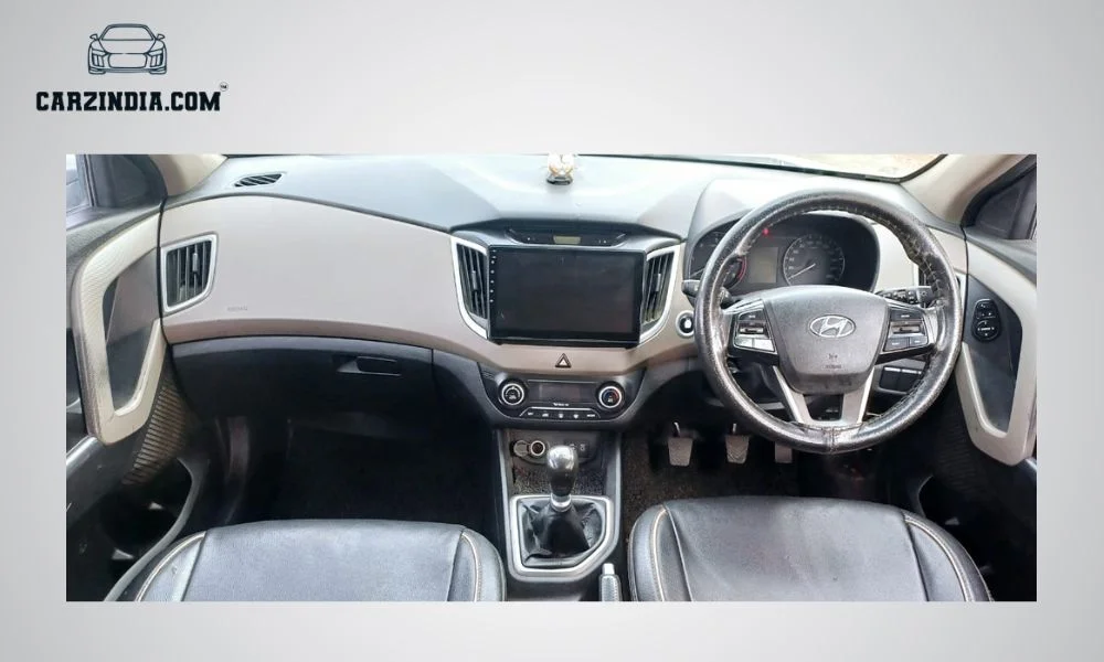 Car Photo 10
