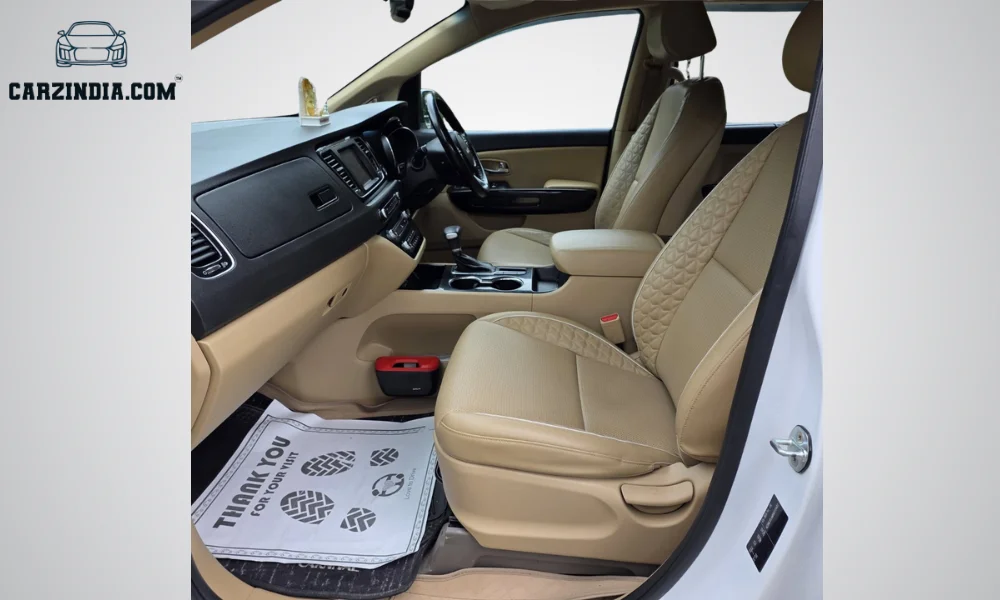 Car Photo 6