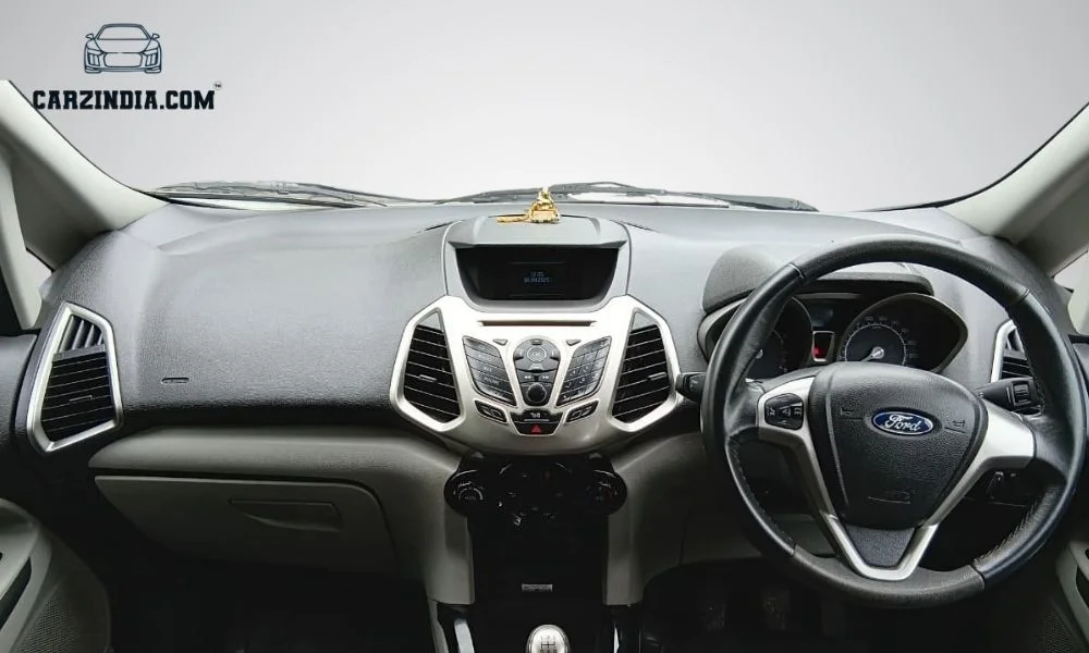 Car Photo 7