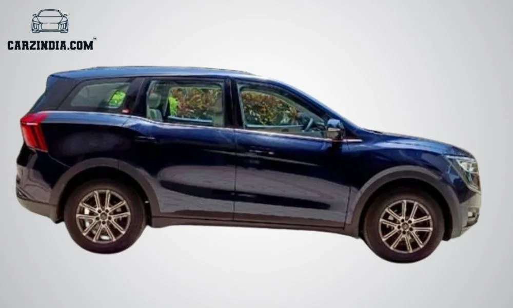 Car Photo 8