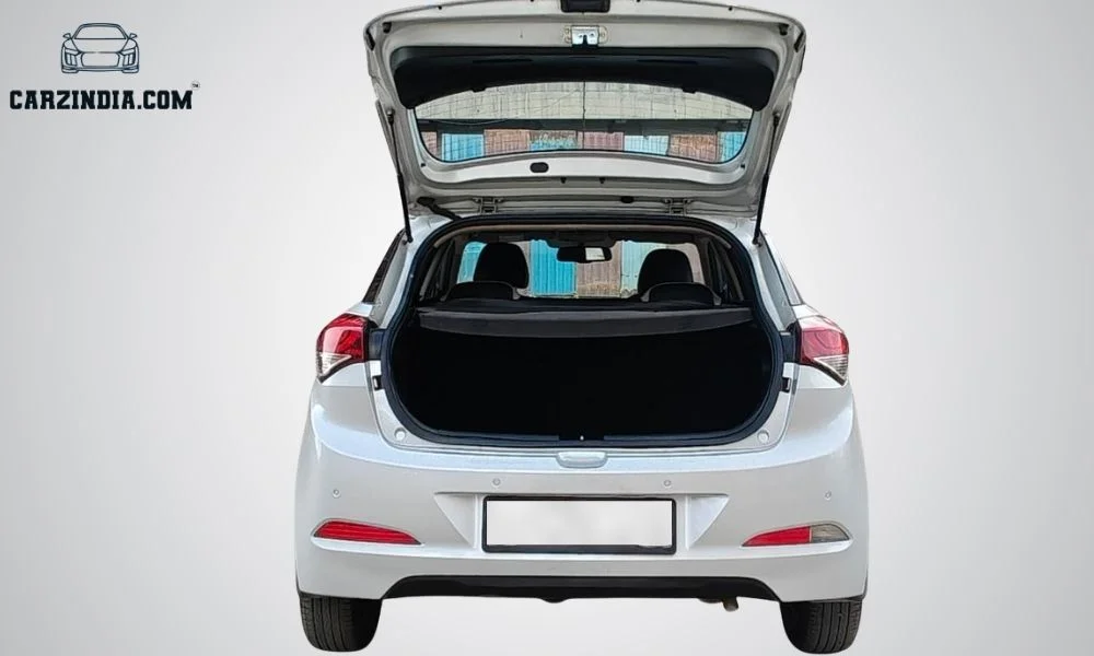 Car Photo 5