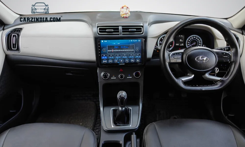Car Photo 5