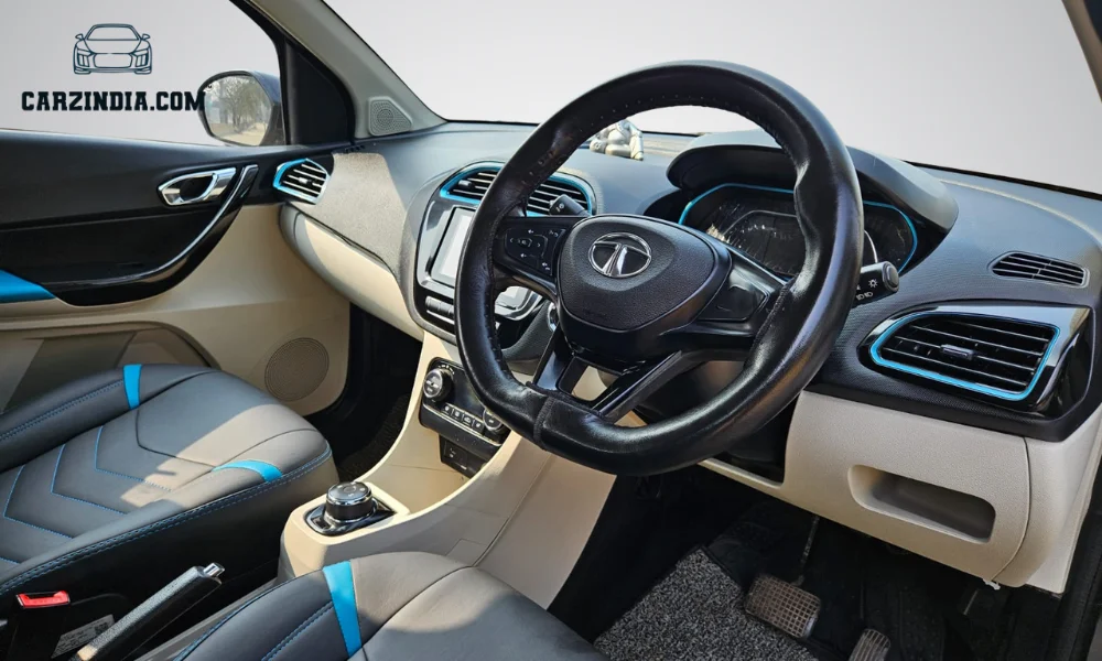Car Photo 7