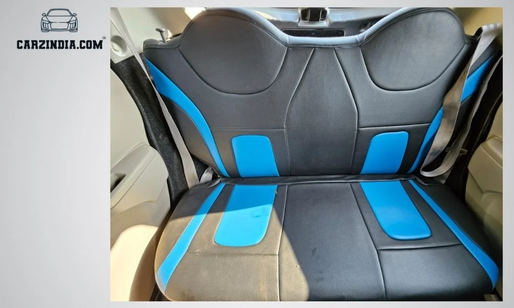 Car Photo 6