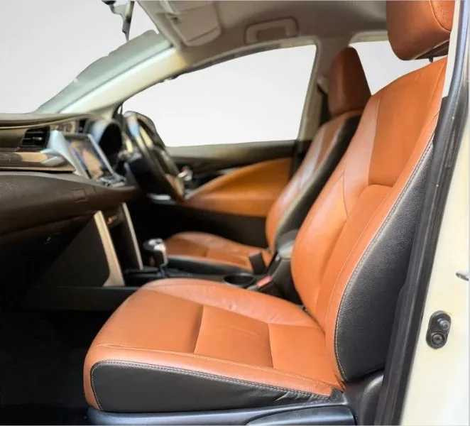 Toyota Innova Crysta