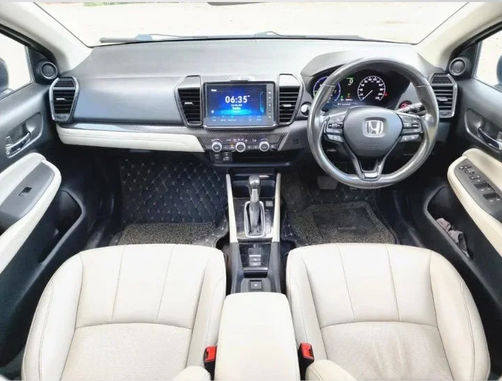 Honda City MMC RDE ZX E-Cvt(e:hev)