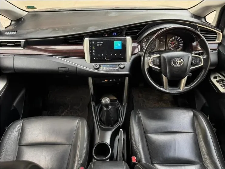 Toyota Crysta 2.4 Z
