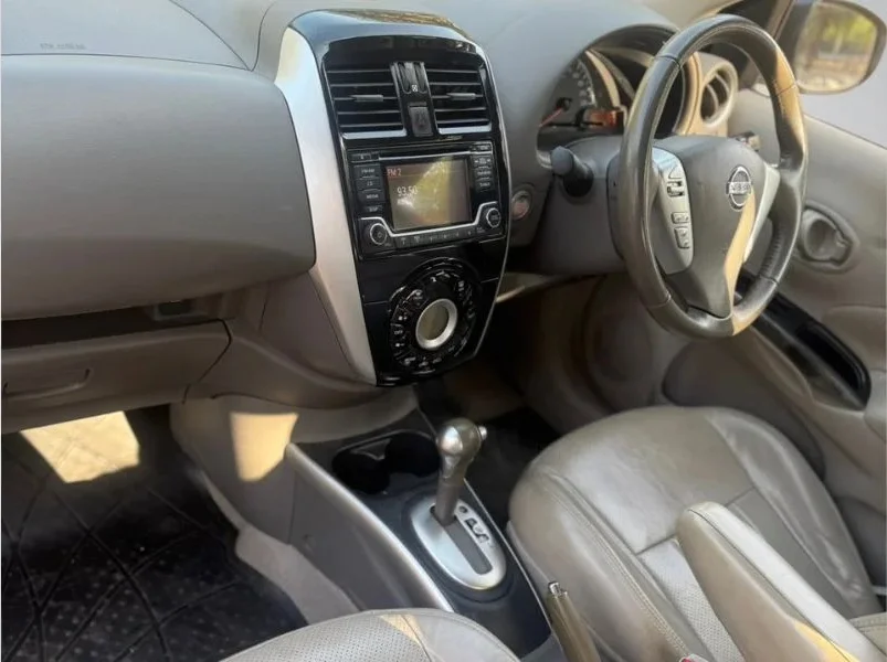 Nissan Sunny XV CVT