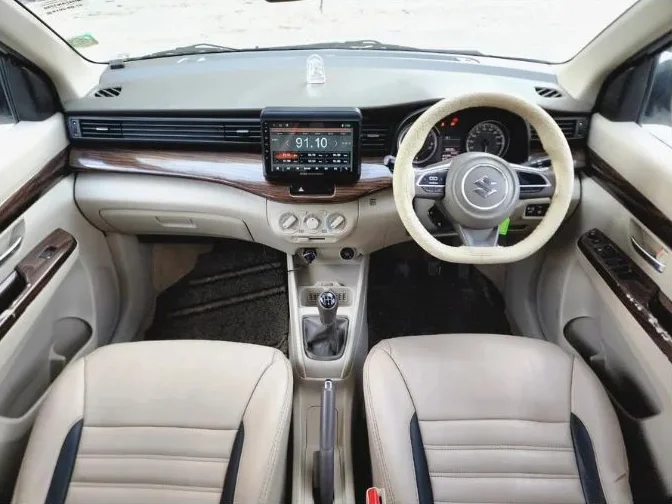 Maruti Suzuki Ertiga VXI CNG