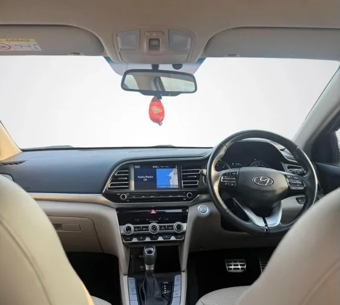 Hyundai Elentra Crdi Auto Sx(o)