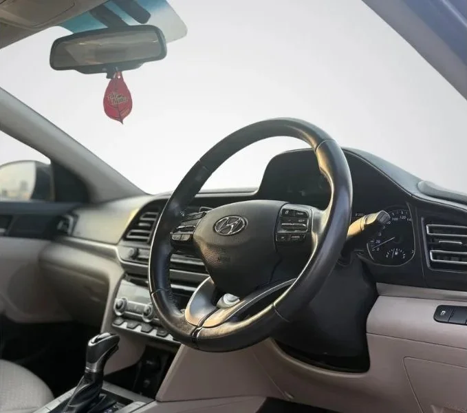 Hyundai Elentra Crdi Auto Sx(o)