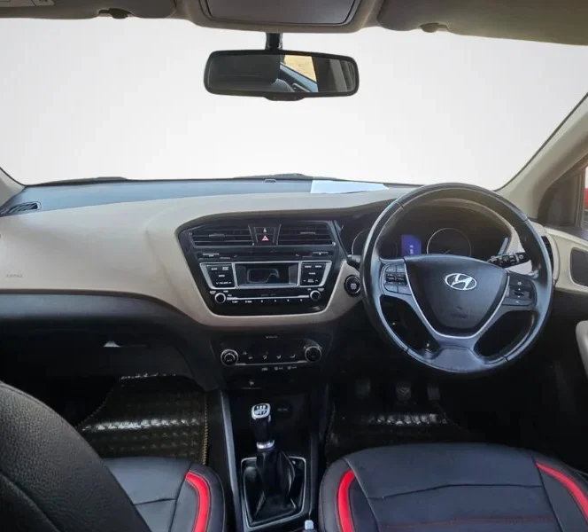 Hyundai Elite I 20 Asta (O)