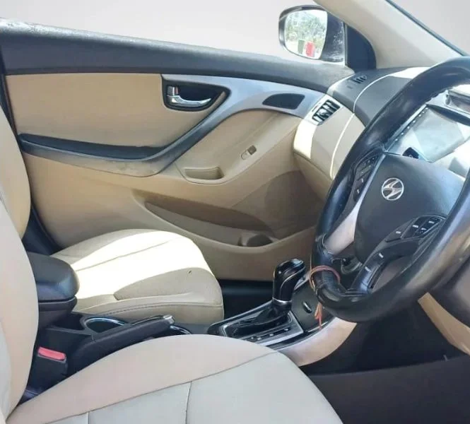 Hyundai Elantra SX