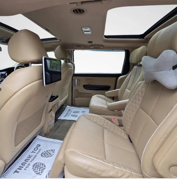 Kia Carnival Limousine