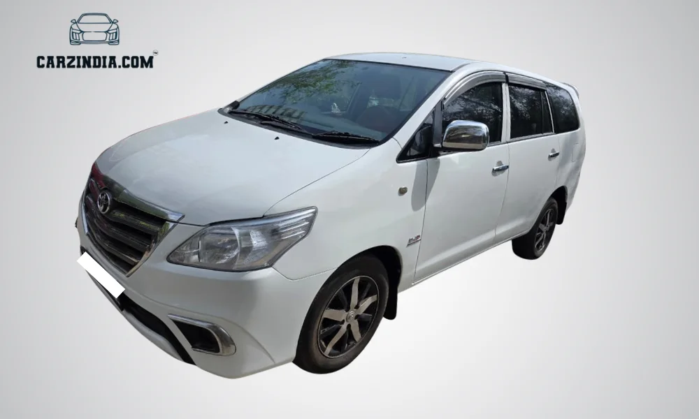 Toyota Innova G 8S