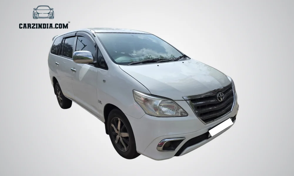 Toyota Innova G 8S