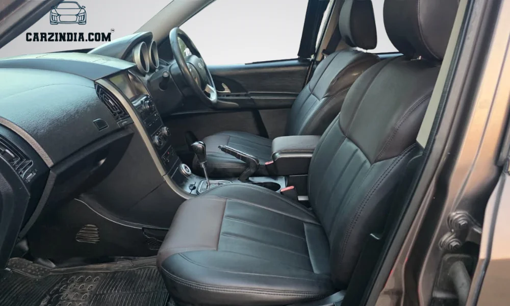 Mahindra XUV 500 W 10