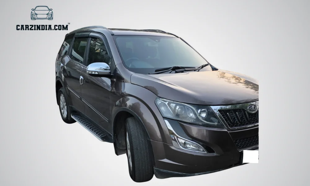 Mahindra XUV 500 W 10