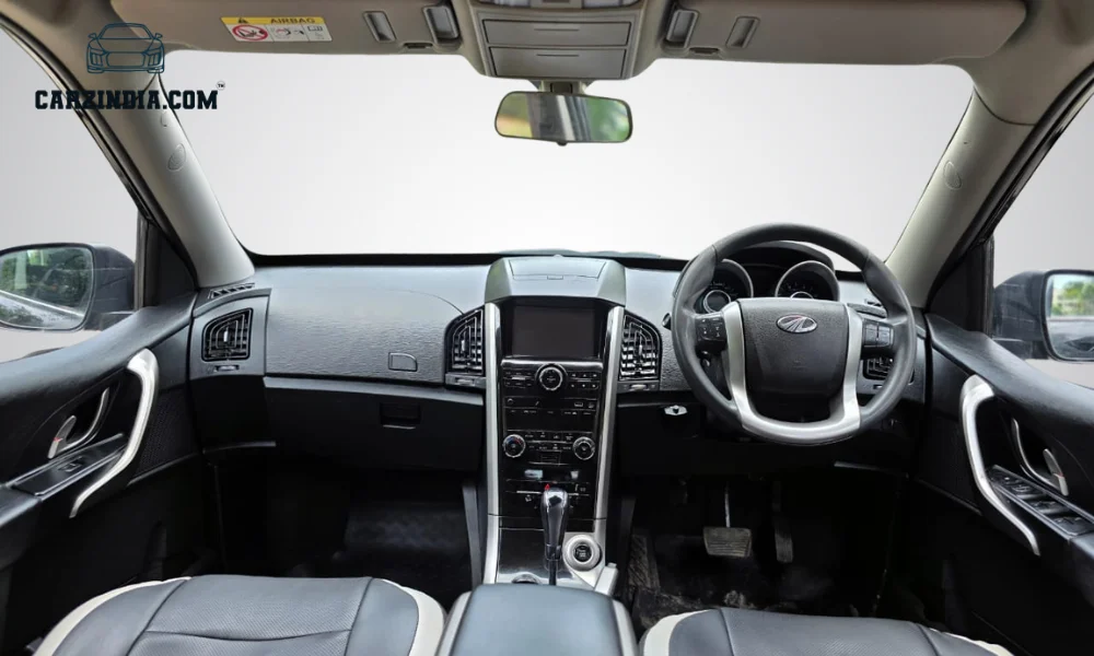 Mahindra XUV500 FWD W7