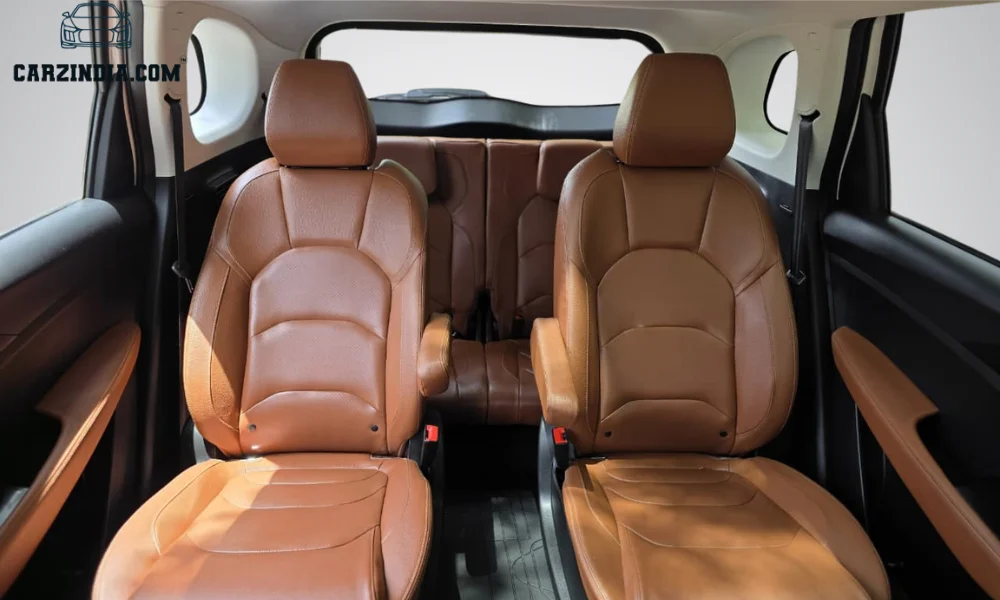 MG Hector Plus Sharp
