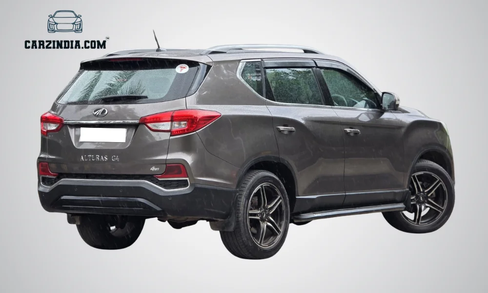 Mahindra Alturas G4 4WD
