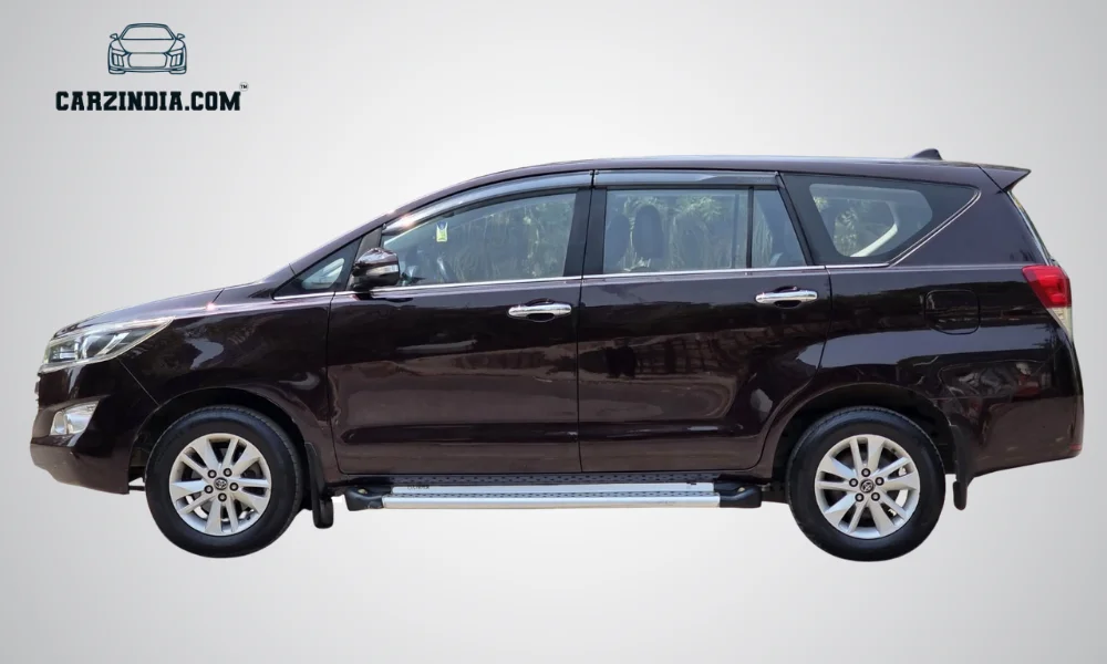 Toyota Innova Crysta 2.4 V