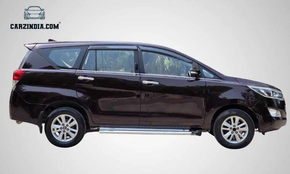 Toyota Innova Crysta 2.4 V