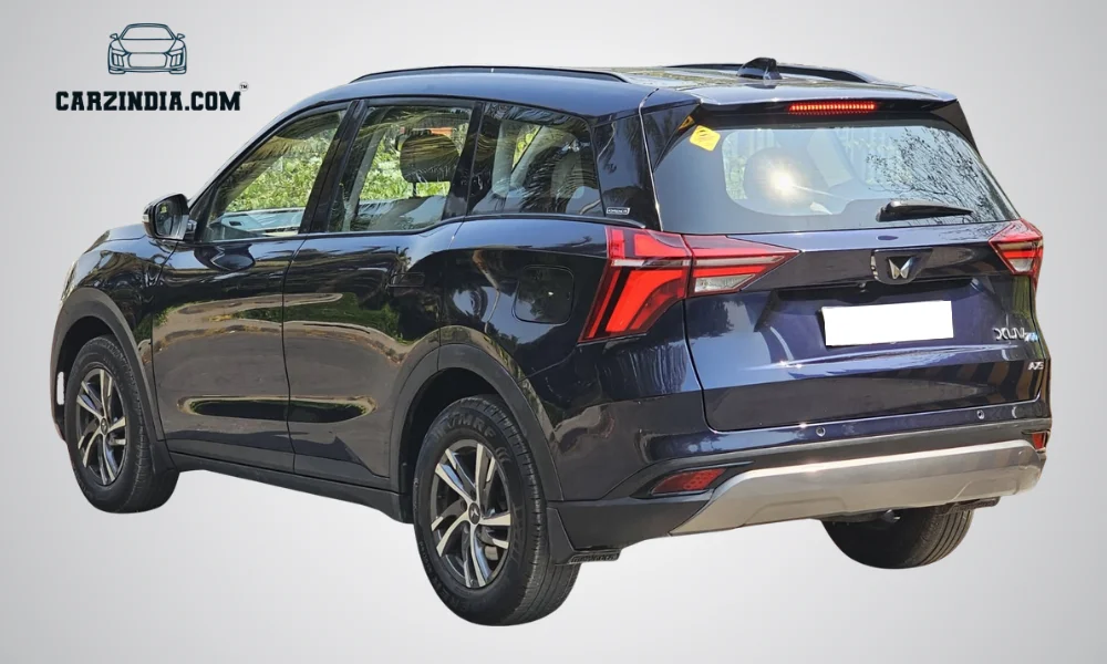 Mahindra XUV 700 AX5