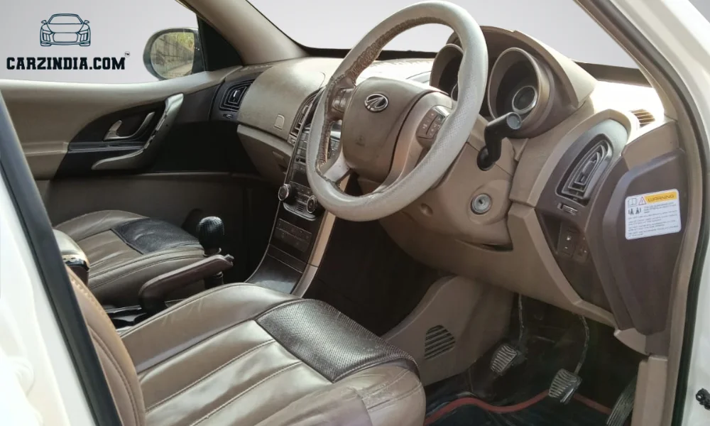 Mahindra XUV 500 W8