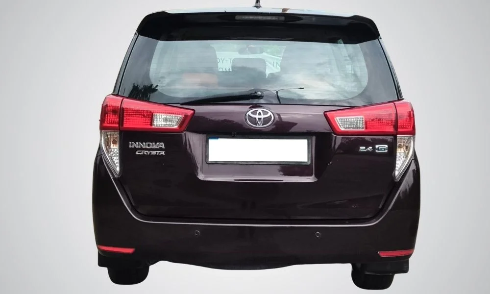 Toyota Innova Crysta 2.4 G