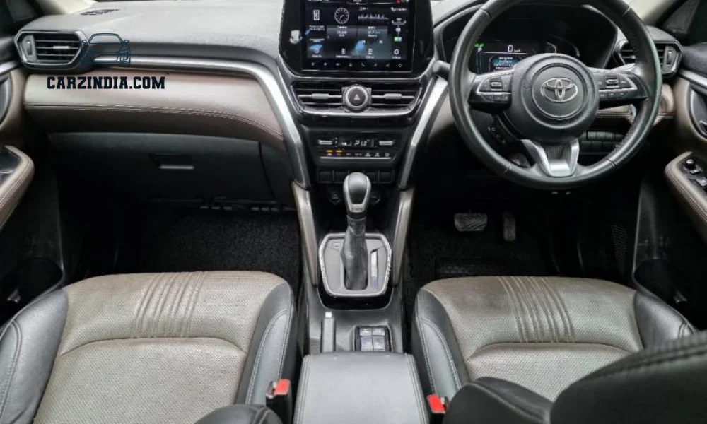Toyota Urban Cruiser Hyryder V Hybrid
